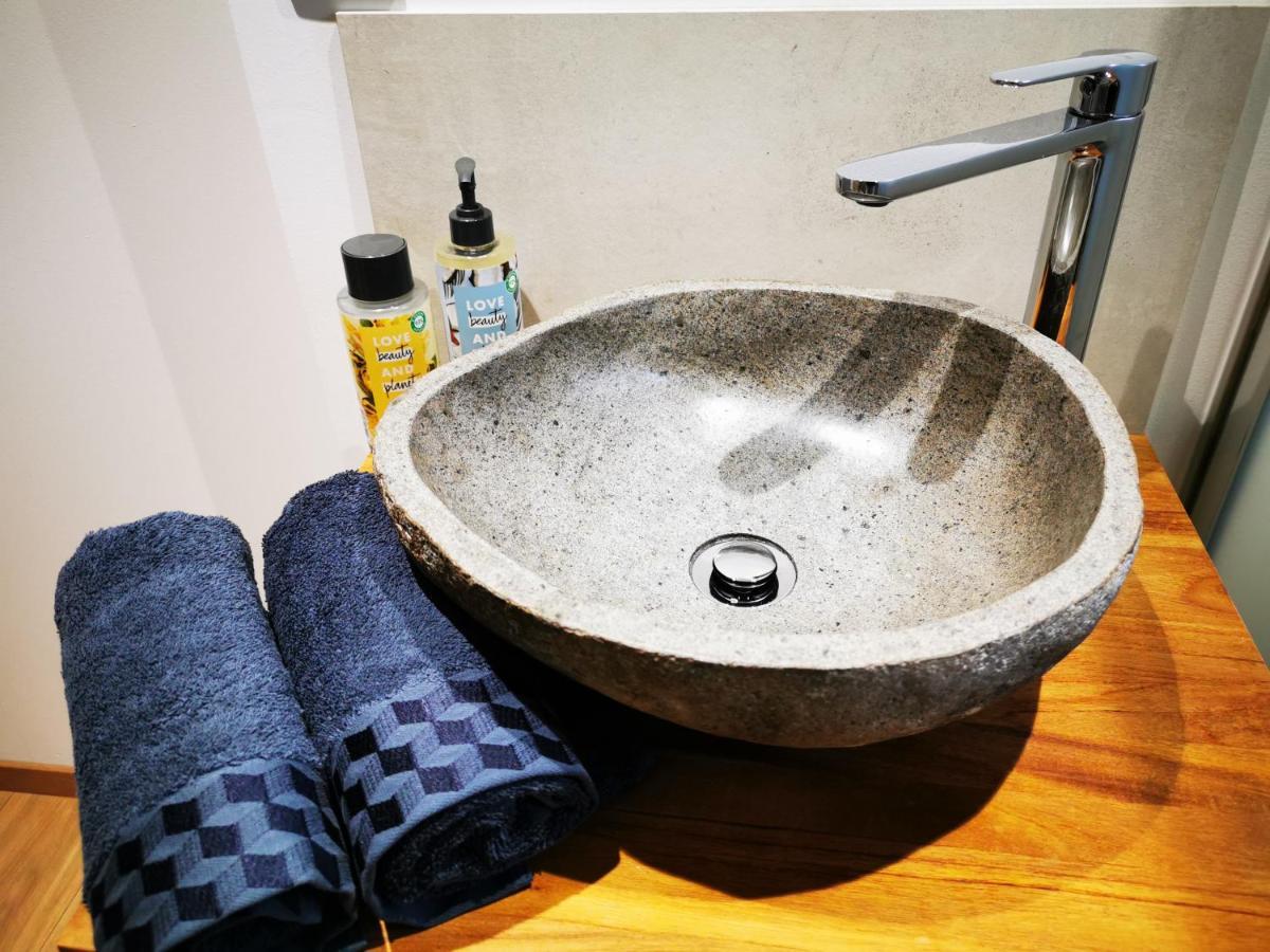 Les Marches L'Etang De La Tourne Bed & Breakfast エクステリア 写真