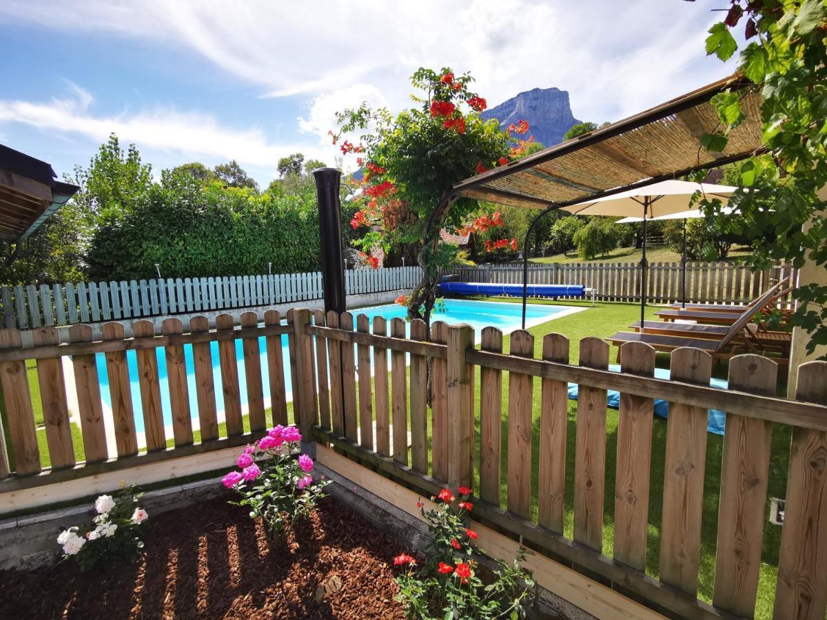 Les Marches L'Etang De La Tourne Bed & Breakfast エクステリア 写真