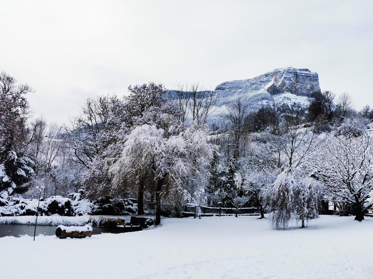 Les Marches L'Etang De La Tourne Bed & Breakfast エクステリア 写真
