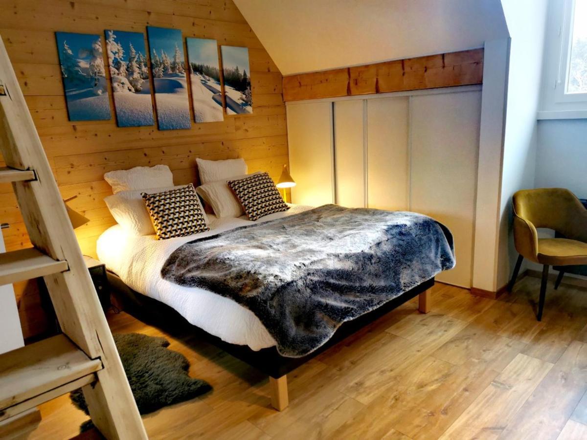 Les Marches L'Etang De La Tourne Bed & Breakfast エクステリア 写真