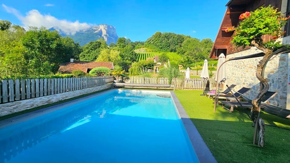 Les Marches L'Etang De La Tourne Bed & Breakfast エクステリア 写真